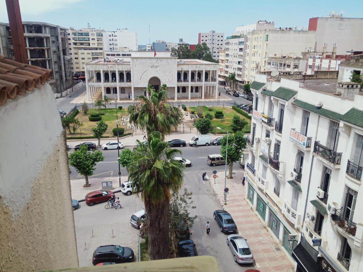 Appart Najia Au Centre Kenitra Avec Grande Terrasse Ngoại thất bức ảnh