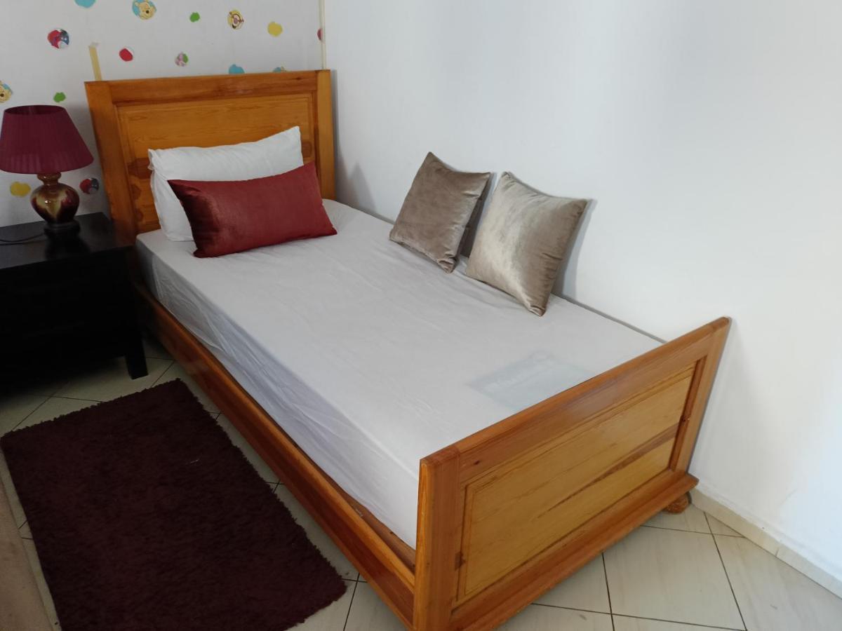 Appart Najia Au Centre Kenitra Avec Grande Terrasse Ngoại thất bức ảnh